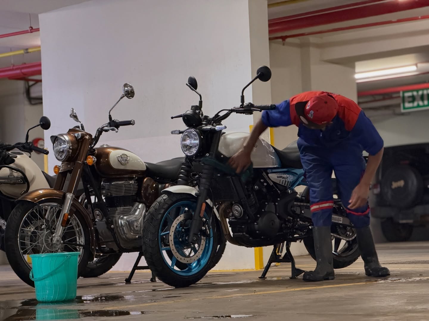 Detailing bay