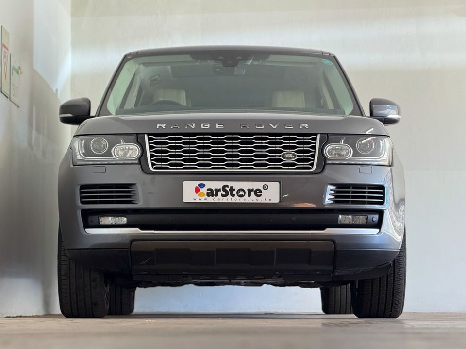 2017 Land Rover RangeRover Vogue for sale in Kenya - Front View