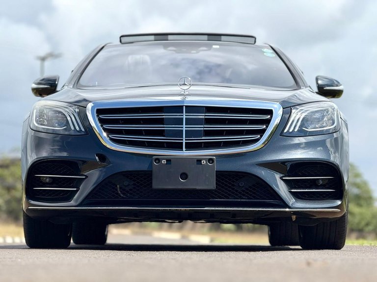 2018 Mercedes Benz S560 AMG LINE  for sale in Kenya - Front View
