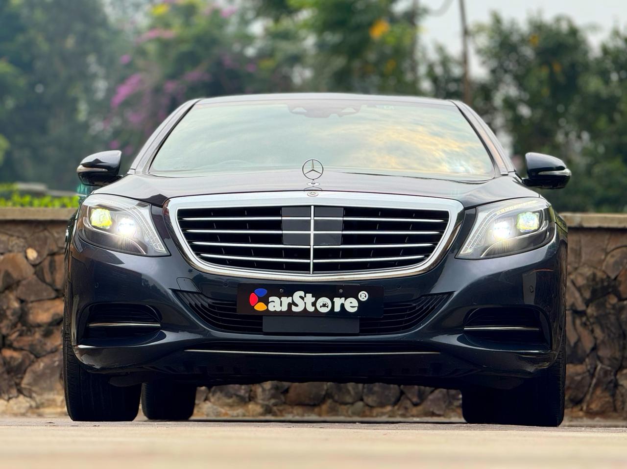 2016 Mercedes Benz S400h for sale in Kenya - Front View