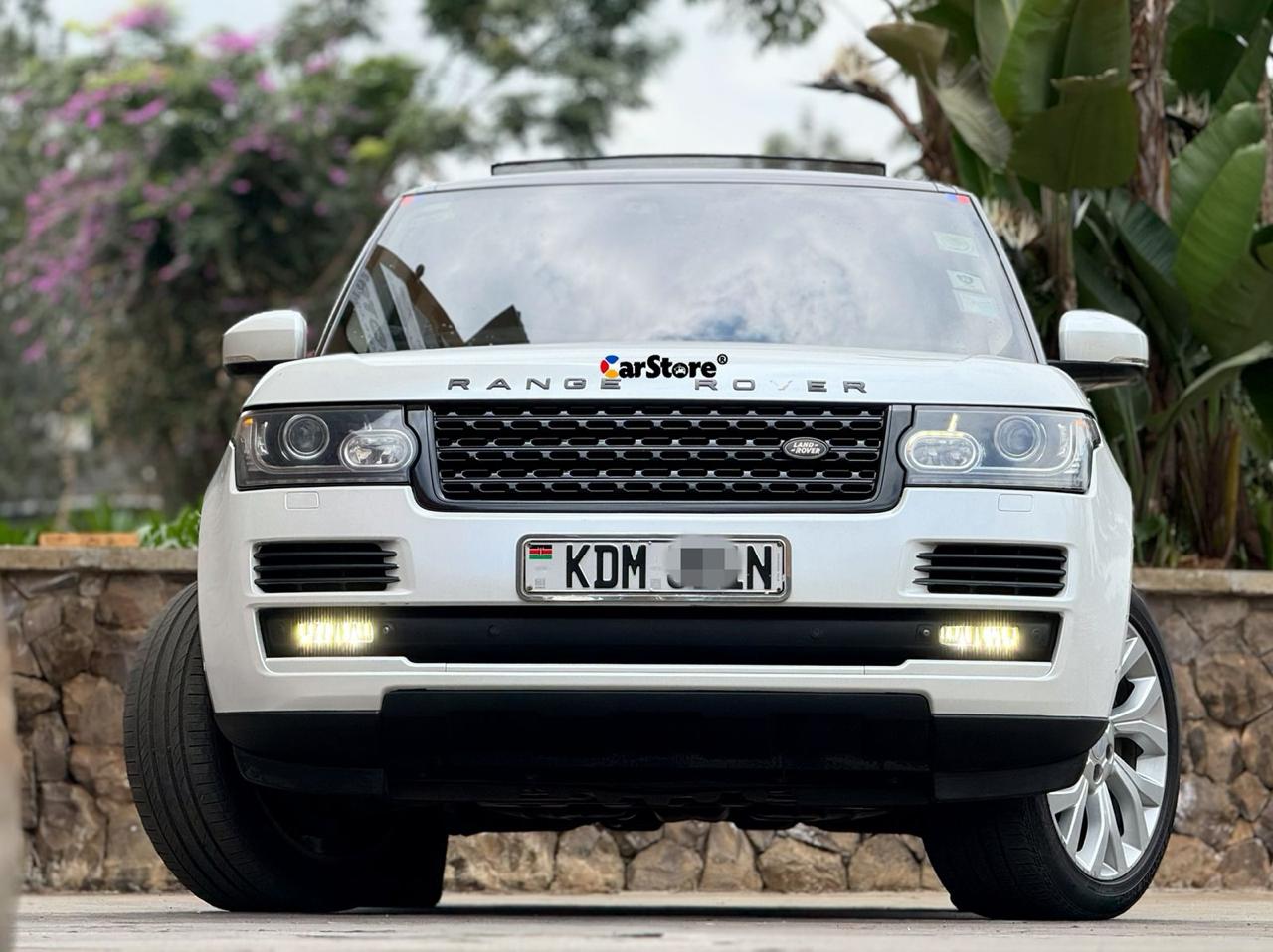 2016 Land Rover RangeRover Vogue for sale in Kenya - Front View