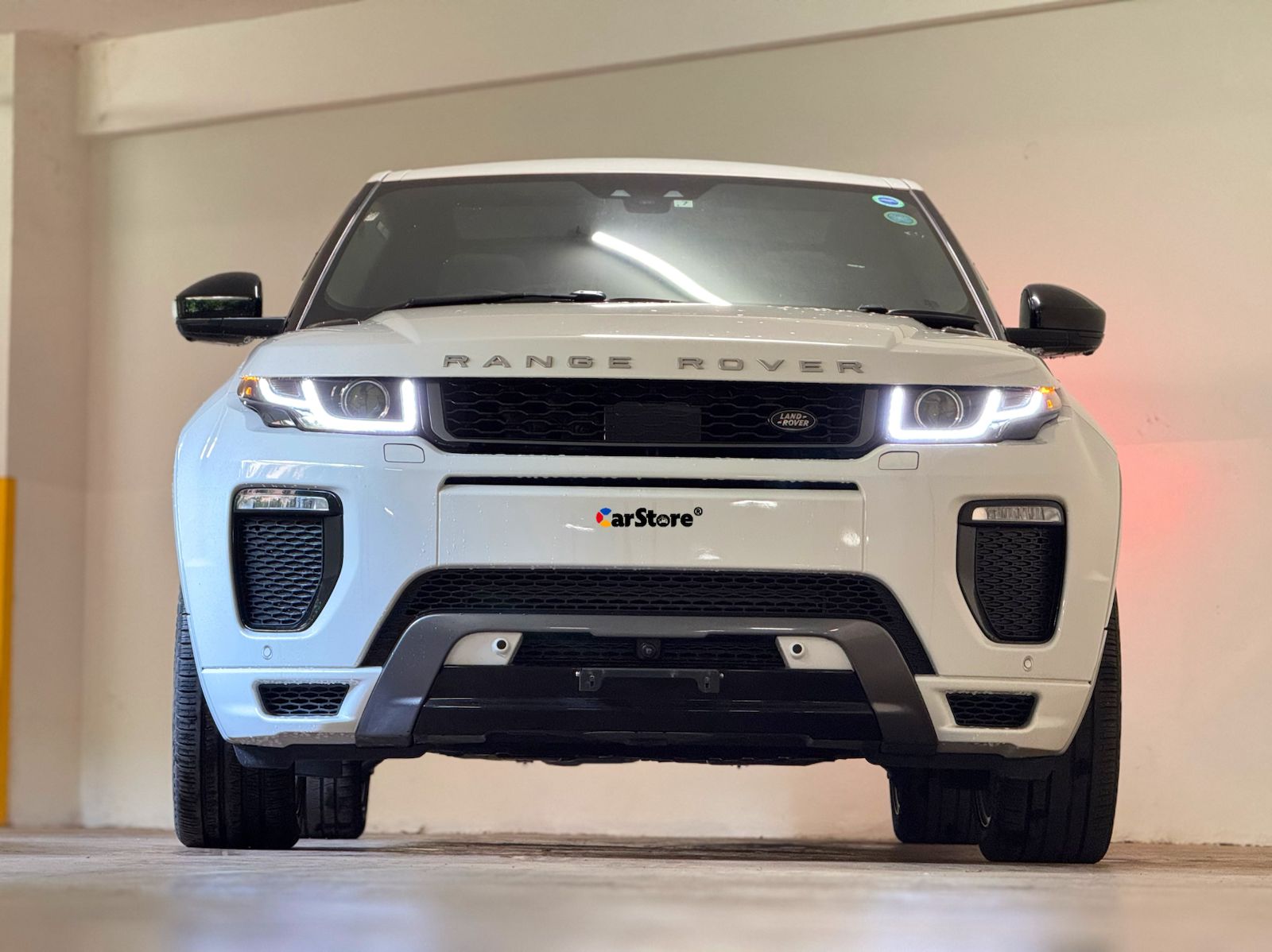 2017 Land Rover RangeRover Evoque for sale in Kenya - Front View
